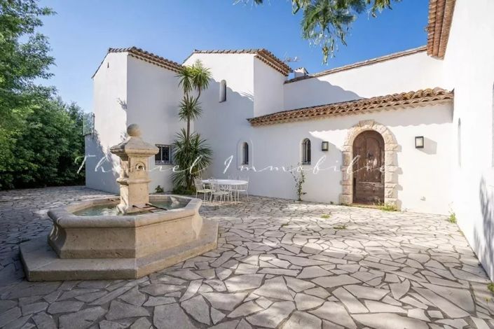 Image No.2-6 Bed House for sale