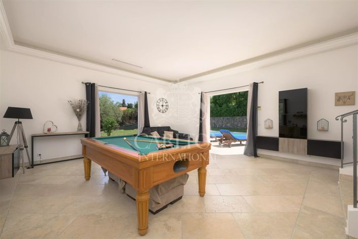 Image No.16-4 Bed House for sale