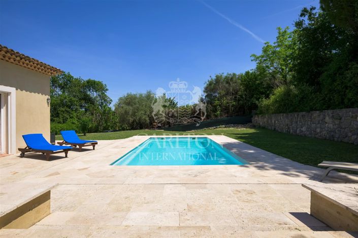 Image No.25-4 Bed House for sale
