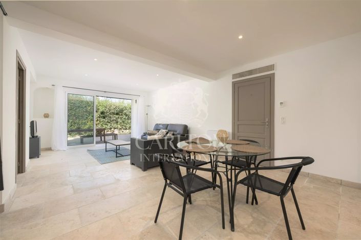 Image No.28-4 Bed House for sale