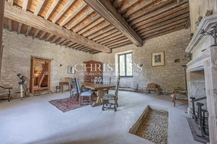 Image No.14-10 Bed House for sale