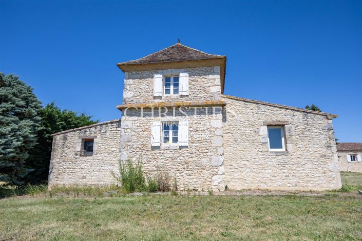 Image No.5-10 Bed House for sale