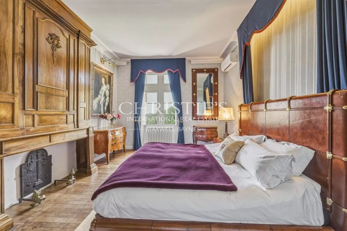 Image No.18-17 Bed House for sale