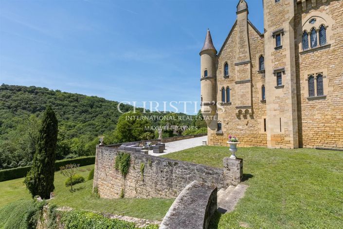 Image No.49-17 Bed House for sale
