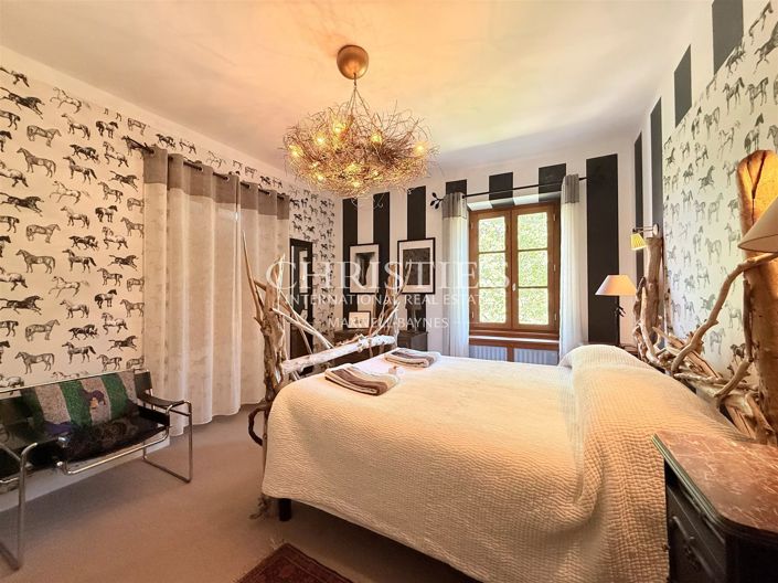 Image No.24-9 Bed House for sale