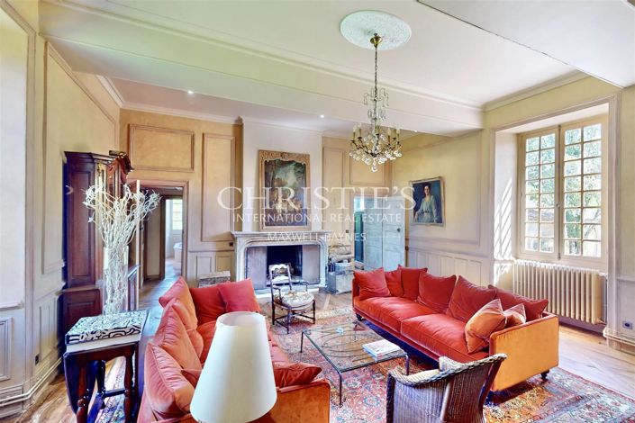 Image No.13-6 Bed House for sale