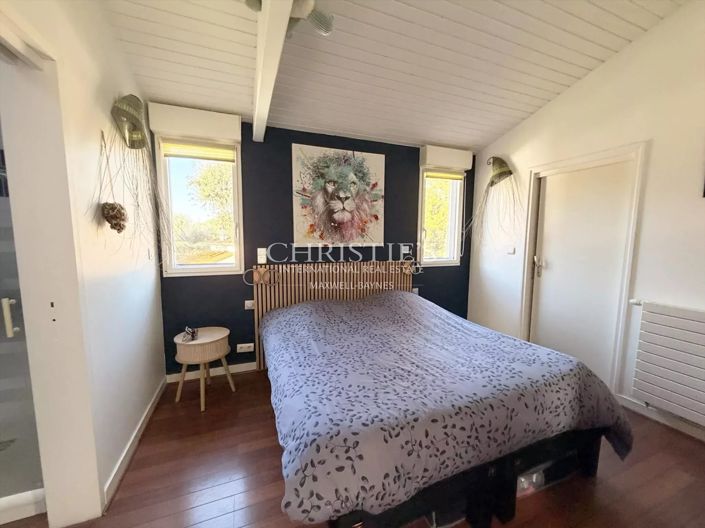 Image No.16-4 Bed House for sale