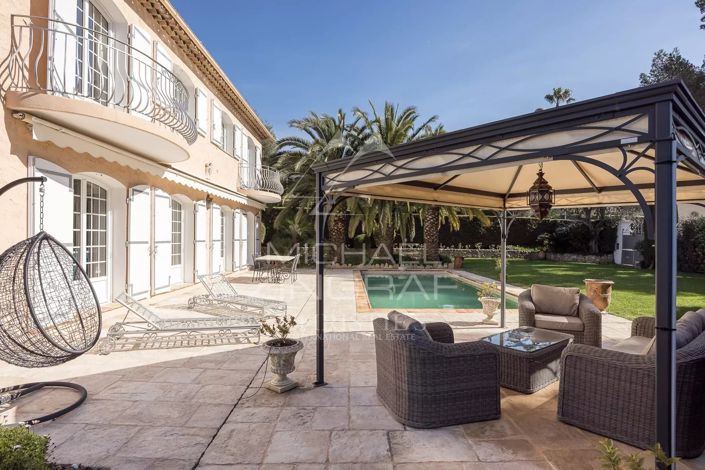 Image No.3-4 Bed House for sale
