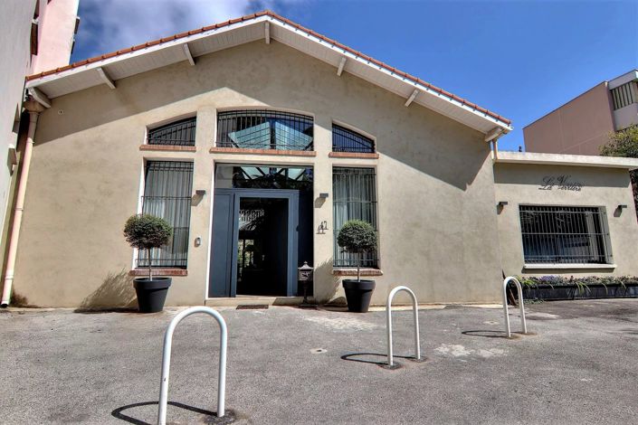 Image No.12-5 Bed Apartment for sale