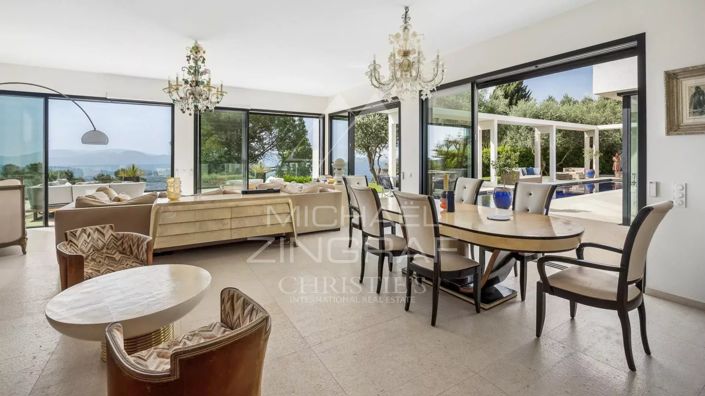 Image No.17-4 Bed House for sale