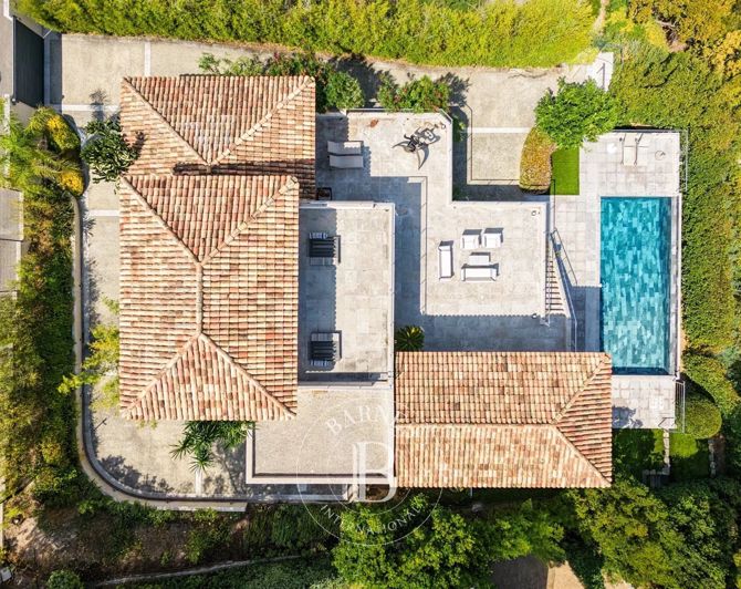 Image No.9-4 Bed House for sale