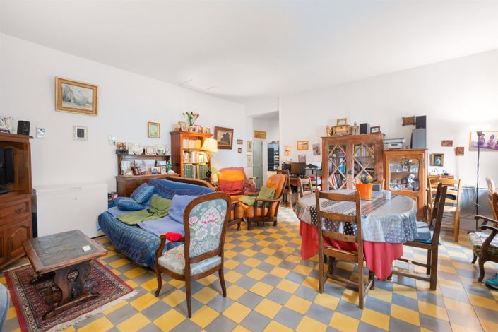 Image No.2-3 Bed Apartment for sale