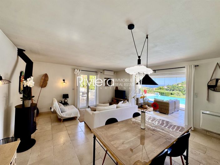 Image No.13-4 Bed House for sale