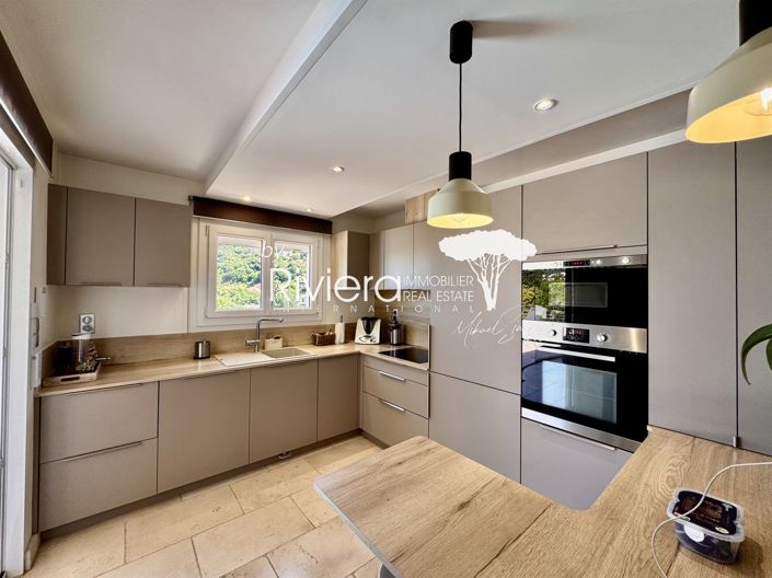 Image No.17-4 Bed House for sale