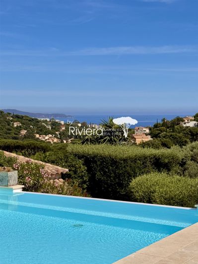 Image No.4-4 Bed House for sale