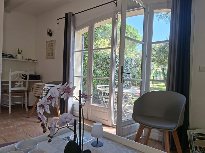 Image No.21-3 Bed House for sale