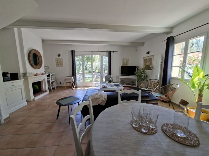 Image No.6-3 Bed House for sale