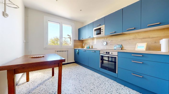 Image No.3-3 Bed House for sale