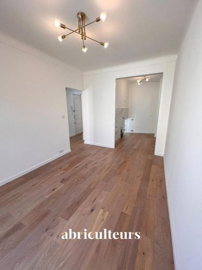 Image No.11-1 Bed Apartment for sale