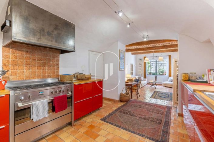 Image No.7-3 Bed House for sale