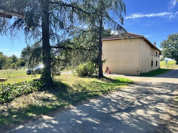 Image No.18-6 Bed House for sale
