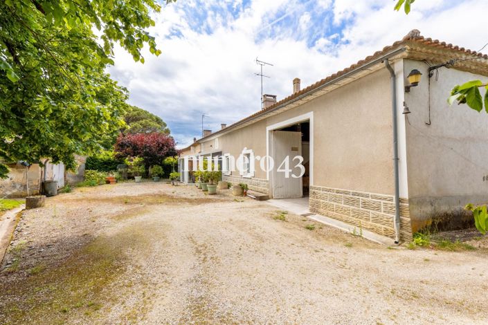 Image No.4-2 Bed House for sale