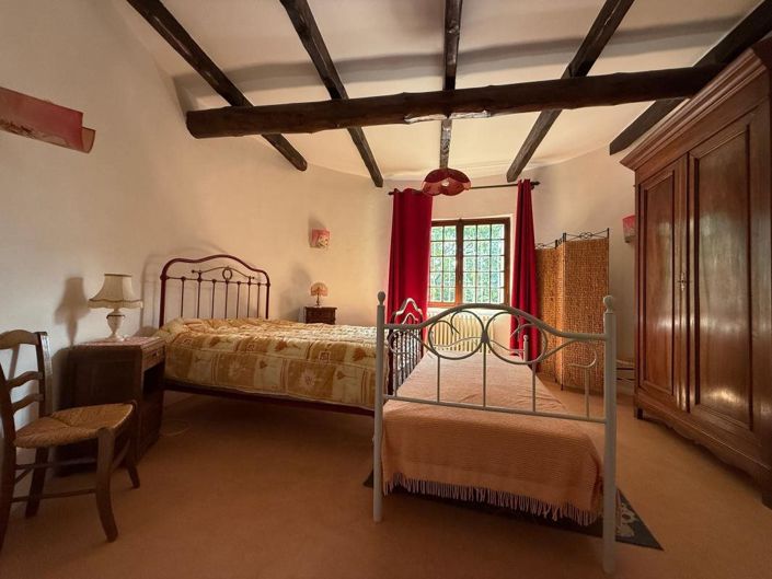 Image No.42-4 Bed House for sale