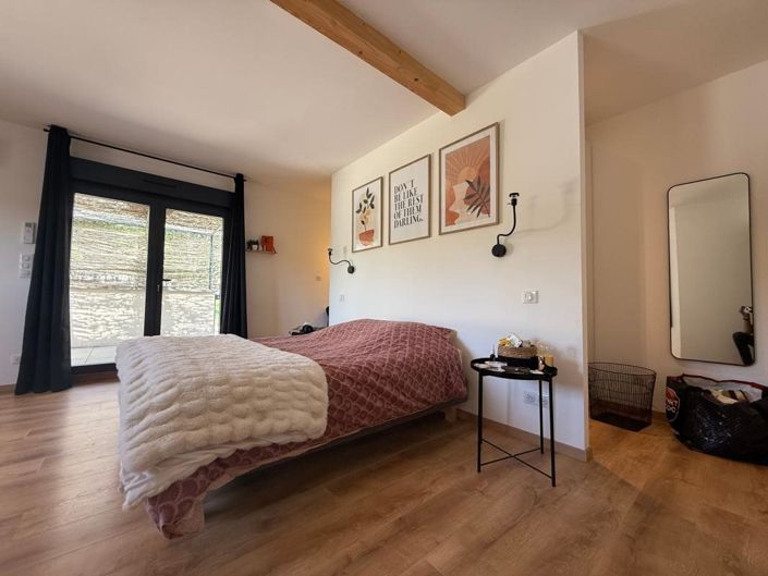 Image No.34-4 Bed House for sale