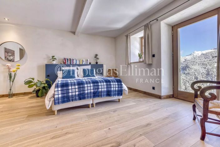 Image No.11-4 Bed House for sale