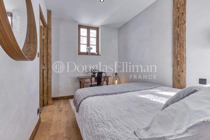 Image No.13-4 Bed House for sale