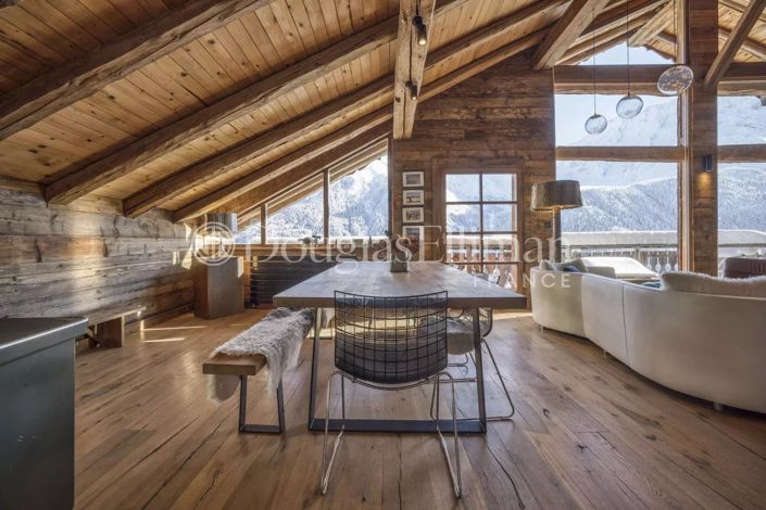 Image No.6-4 Bed House for sale