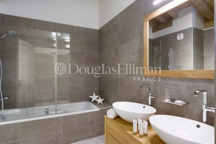 Image No.13-4 Bed Apartment for sale