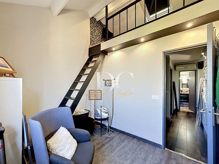 Image No.17-4 Bed House for sale