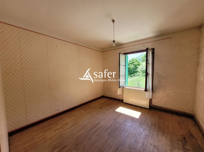 Image No.6-House for sale