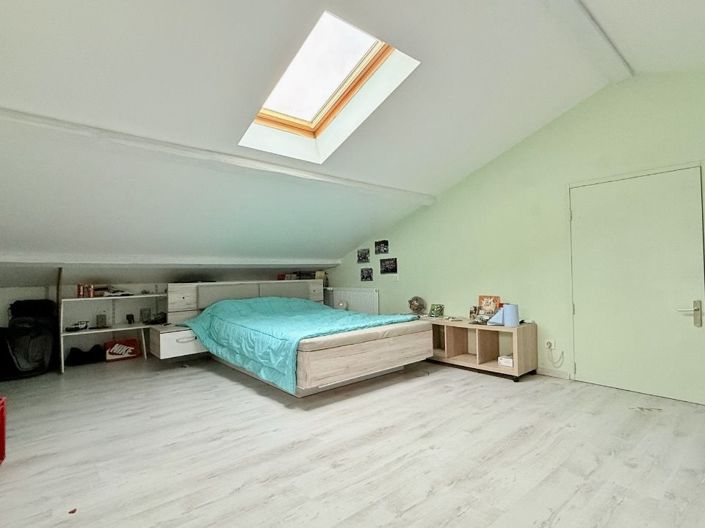 Image No.4-6 Bed House for sale
