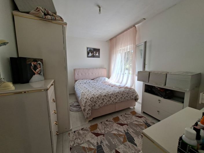 Image No.10-2 Bed House for sale
