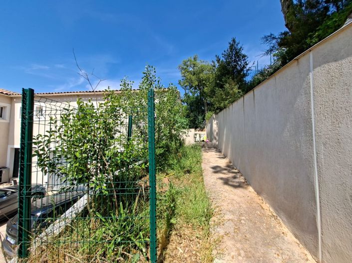 Image No.16-2 Bed House for sale