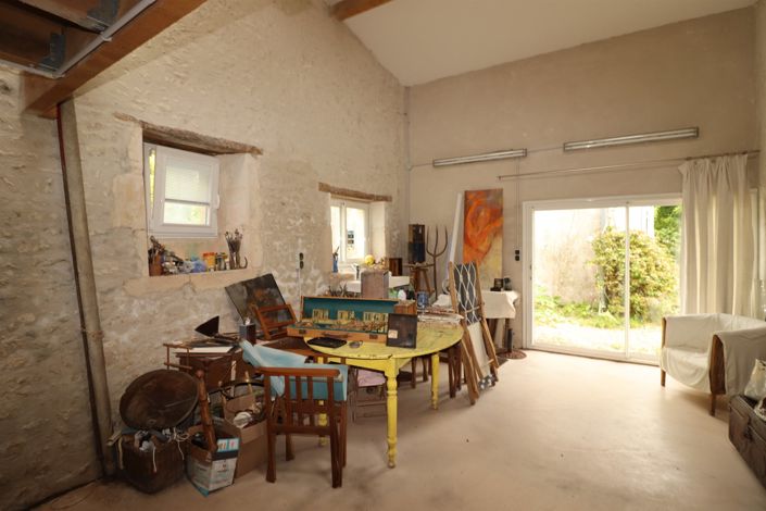 Image No.5-3 Bed House for sale