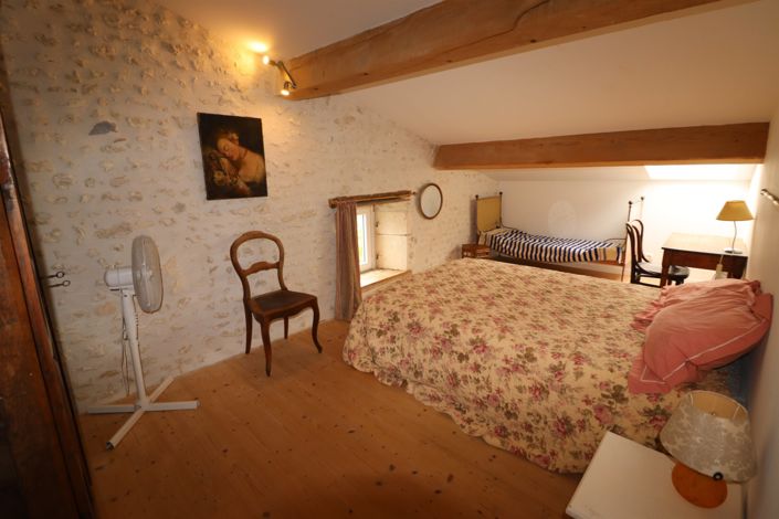 Image No.6-3 Bed House for sale