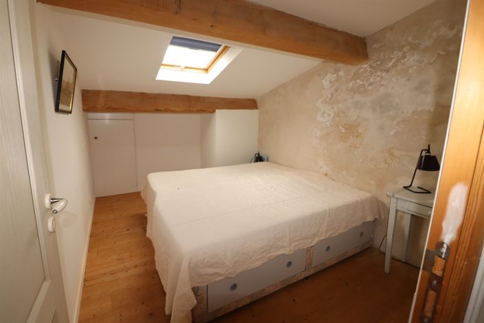Image No.9-3 Bed House for sale