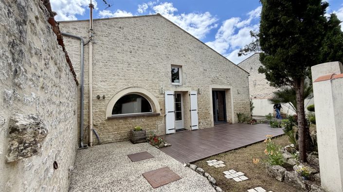 Image No.19-4 Bed House for sale