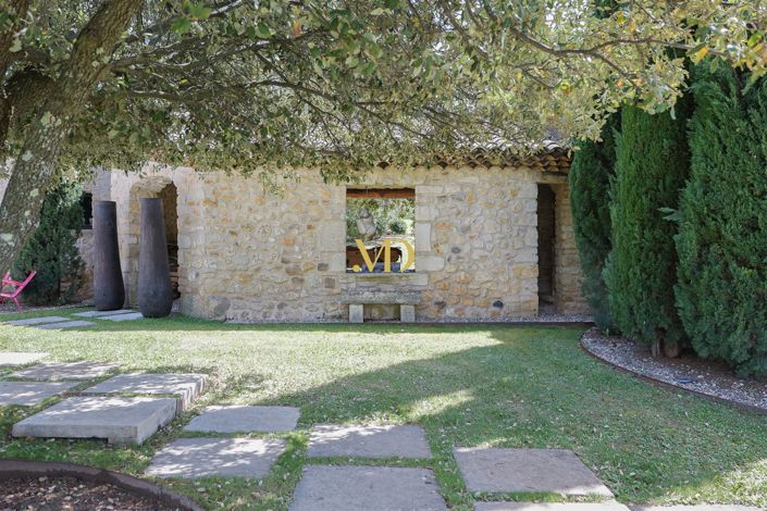 Image No.12-8 Bed House for sale