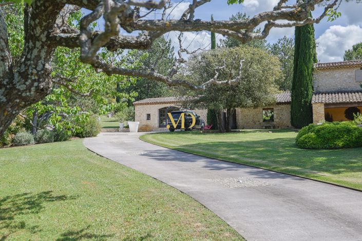 Image No.15-8 Bed House for sale