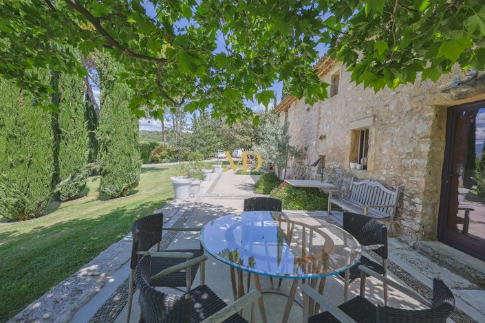 Image No.23-8 Bed House for sale