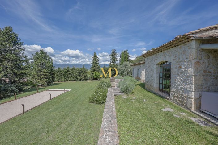 Image No.35-8 Bed House for sale