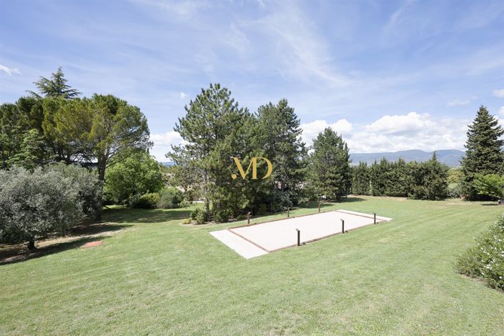 Image No.38-8 Bed House for sale