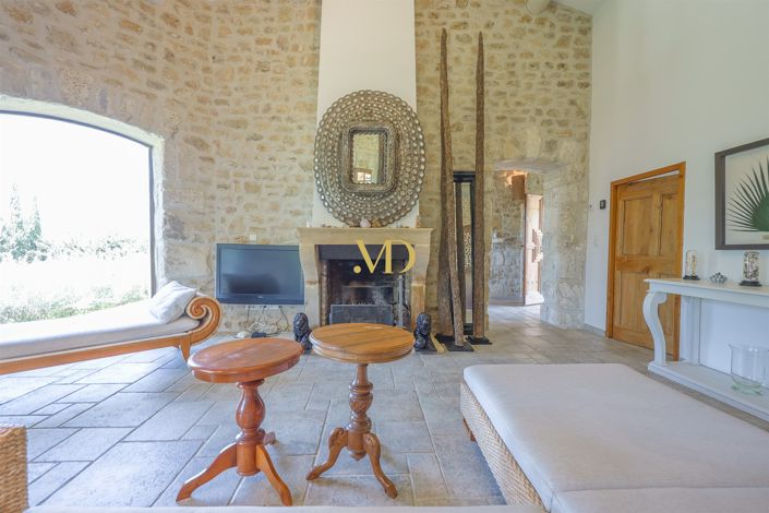 Image No.51-8 Bed House for sale