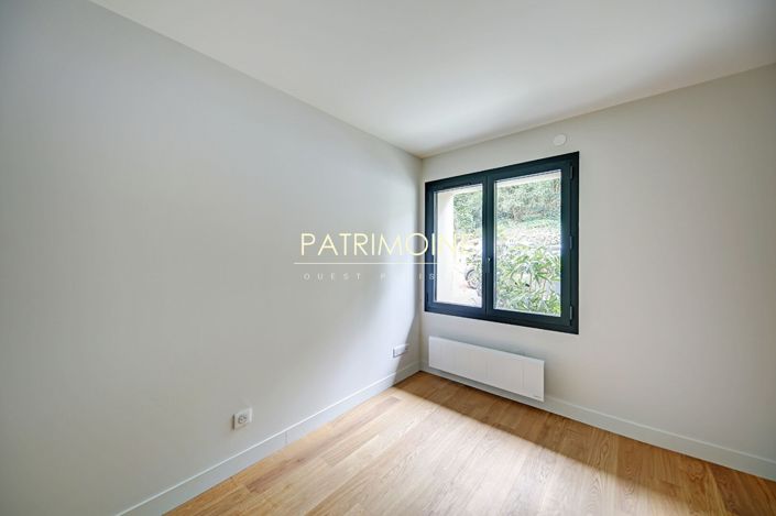 Image No.10-3 Bed Apartment for sale