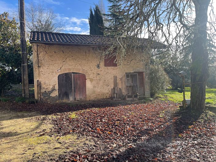Image No.2-3 Bed House for sale