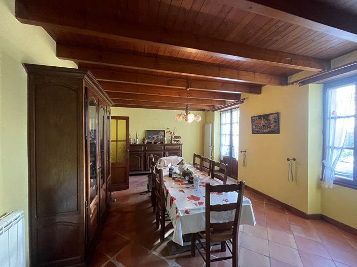 Image No.6-3 Bed House for sale